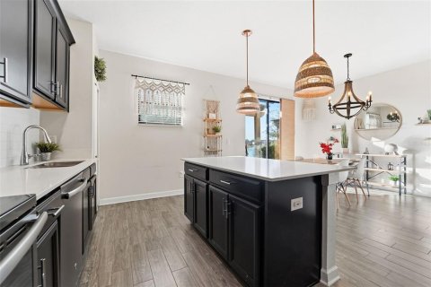 Touwnhouse à vendre à Davenport, Floride: 3 chambres, 161.74 m2 № 2099595 - photo 12