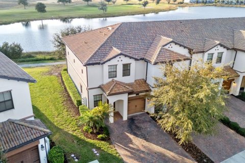 Touwnhouse à vendre à Davenport, Floride: 3 chambres, 161.74 m2 № 2099595 - photo 3