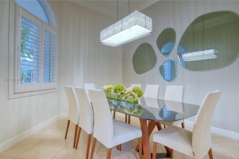 Купить виллу или дом в Плантация, Флорида 4 спальни, 294.13м2, № 1992012 - фото 16