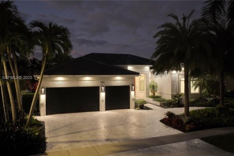 Купить виллу или дом в Плантация, Флорида 4 спальни, 294.13м2, № 1992012 - фото 6