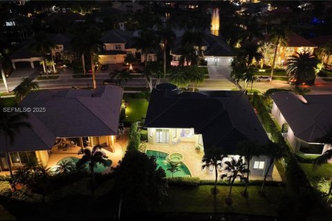 Купить виллу или дом в Плантация, Флорида 4 спальни, 294.13м2, № 1992012 - фото 10