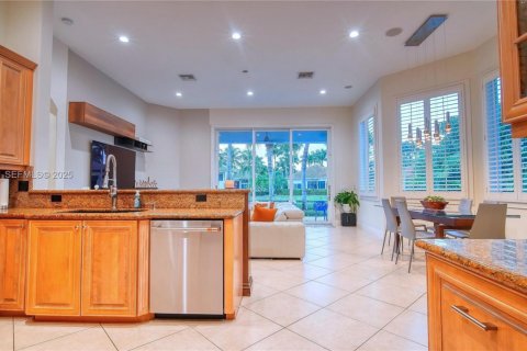 Купить виллу или дом в Плантация, Флорида 4 спальни, 294.13м2, № 1992012 - фото 26