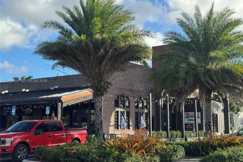 Townhouse in Miami, Florida 4 bedrooms, 171.4 sq.m. № 2042465 - photo 20