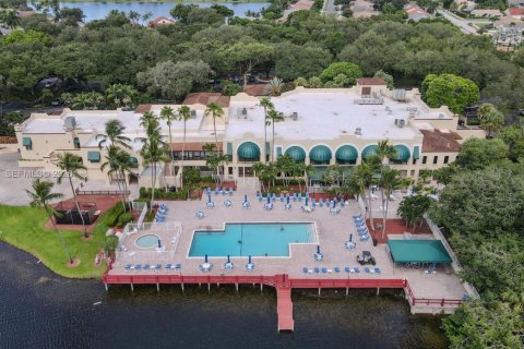 Купить кондоминиум в Дейви, Флорида 1 спальня, 64.1м2, № 2048871 - фото 22