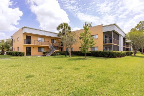 Condominio en venta en Orlando, Florida, 1 dormitorio, 81.29 m2 № 1776945 - foto 17