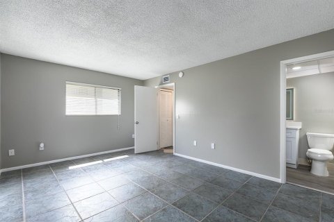 Condominio en venta en Orlando, Florida, 1 dormitorio, 81.29 m2 № 1776945 - foto 13