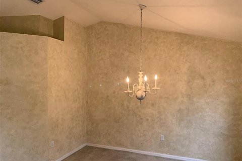 Villa ou maison à louer à Gainesville, Floride: 3 chambres, 170.75 m2 № 2419268 - photo 6