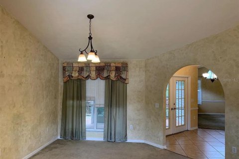 Villa ou maison à louer à Gainesville, Floride: 3 chambres, 170.75 m2 № 2419268 - photo 4