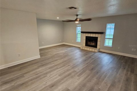 Casa en venta en Land O' Lakes, Florida, 3 dormitorios, 135.27 m2 № 2238570 - foto 7