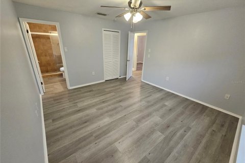 Casa en venta en Land O' Lakes, Florida, 3 dormitorios, 135.27 m2 № 2238570 - foto 13