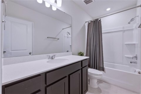 Casa en venta en Davenport, Florida, 4 dormitorios, 142.23 m2 № 2148861 - foto 14