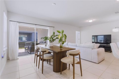 Casa en venta en Davenport, Florida, 4 dormitorios, 142.23 m2 № 2148861 - foto 8