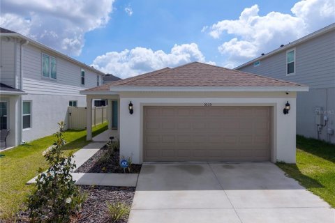 Casa en Davenport, Florida 4 dormitorios, 142.23 m2 № 2148861