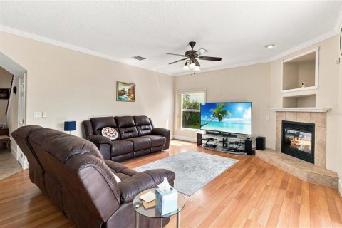 Casa en venta en Kissimmee, Florida, 4 dormitorios, 385.17 m2 № 2358643 - foto 7