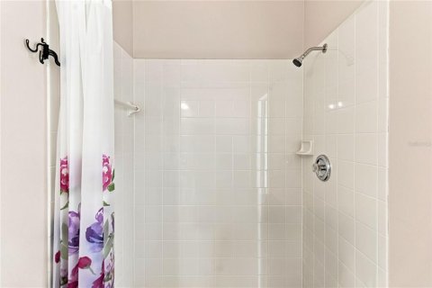 Casa en venta en Kissimmee, Florida, 4 dormitorios, 385.17 m2 № 2358643 - foto 20