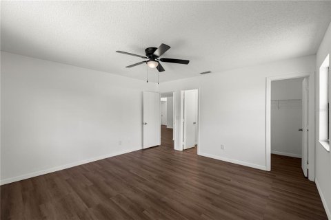Casa en venta en Ocala, Florida, 3 dormitorios, 192.31 m2 № 1909659 - foto 6