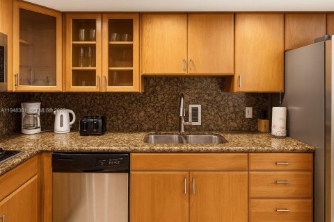 Снять в аренду кондоминиум в Холливуд, Флорида 2 спальни, 109.44м2, № 2005059 - фото 3