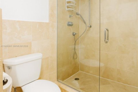 Снять в аренду кондоминиум в Холливуд, Флорида 2 спальни, 109.44м2, № 2005059 - фото 14