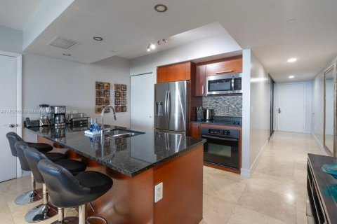 Снять в аренду кондоминиум в Халландейл-Бич, Флорида 2 спальни, 124.21м2, № 2034347 - фото 24