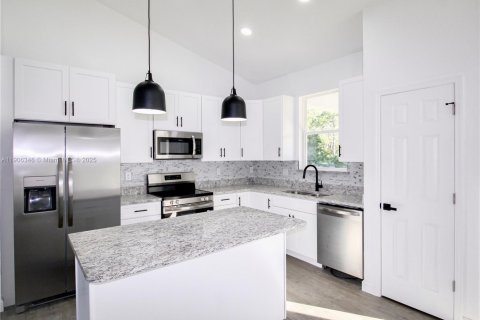 Casa en venta en Sebring, Florida, 3 dormitorios, 138.24 m2 № 2054565 - foto 4