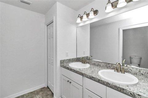 House in Ocala, Florida 3 bedrooms, 125.23 sq.m. № 1849492 - photo 11