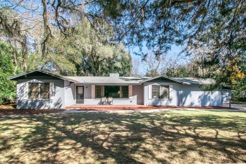 Casa en Gainesville, Florida 5 dormitorios, 246.47 m2 № 2117093