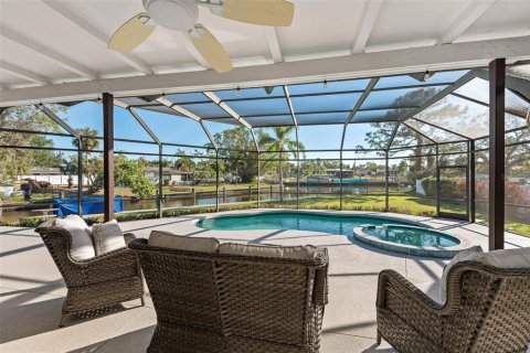 Villa ou maison à vendre à Bradenton, Floride: 3 chambres, 227.61 m2 № 1566129 - photo 28