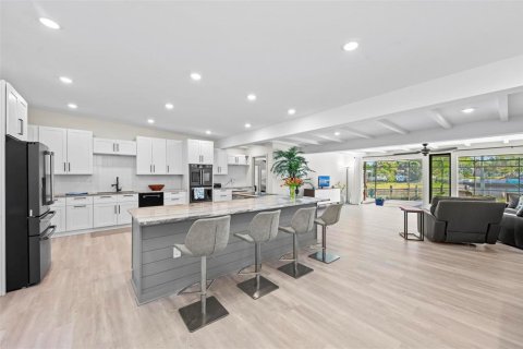 Villa ou maison à vendre à Bradenton, Floride: 3 chambres, 227.61 m2 № 1566129 - photo 14