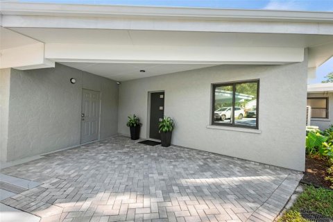 Villa ou maison à vendre à Bradenton, Floride: 3 chambres, 227.61 m2 № 1566129 - photo 5