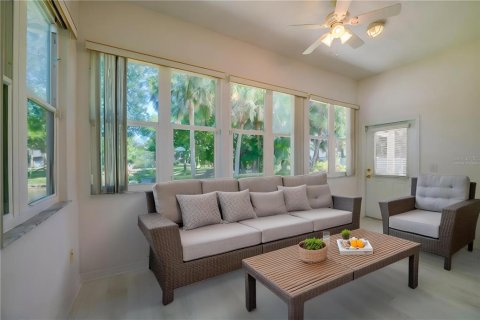 House in Port Orange, Florida 3 bedrooms, 155.89 sq.m. № 1639704 - photo 15