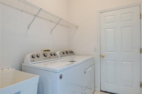 House in Port Orange, Florida 3 bedrooms, 155.89 sq.m. № 1639704 - photo 29