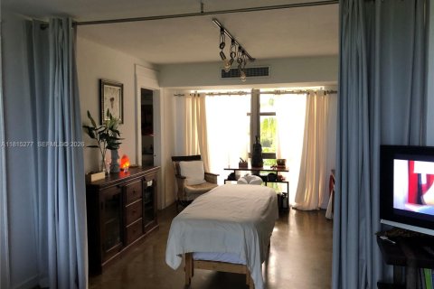 Copropriété à vendre à Miami, Floride: 1 chambre, 85.01 m2 № 2154437 - photo 22
