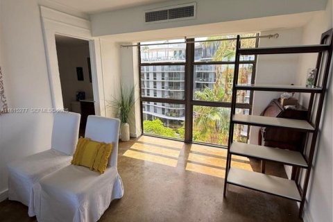 Copropriété à vendre à Miami, Floride: 1 chambre, 85.01 m2 № 2154437 - photo 13