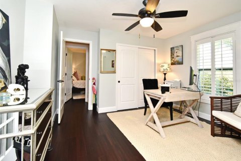 House in Edgewater, Florida 3 bedrooms, 149.76 sq.m. № 2107129 - photo 18