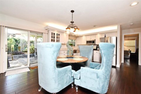 House in Edgewater, Florida 3 bedrooms, 149.76 sq.m. № 2107129 - photo 9