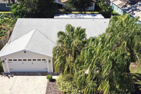 House in Edgewater, Florida 3 bedrooms, 149.76 sq.m. № 2107129 - photo 4