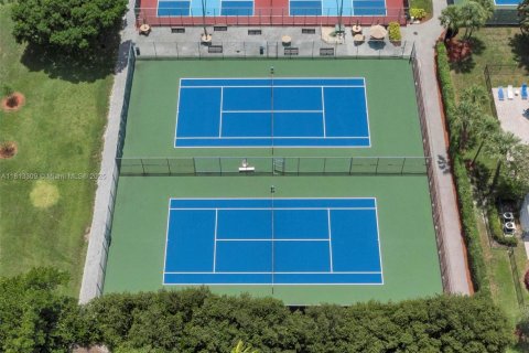Condo in Coconut Creek, Florida, 2 bedrooms  № 1770758 - photo 24