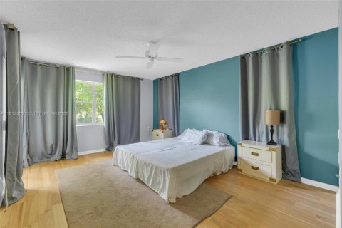 Condo in Coconut Creek, Florida, 2 bedrooms  № 1770758 - photo 15