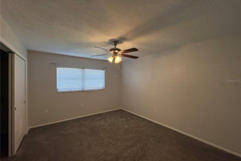 Villa ou maison à louer à Sarasota, Floride: 2 chambres, 168.43 m2 № 2297077 - photo 9