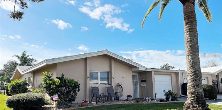 Villa ou maison à Sarasota, Floride 2 chambres, 168.43 m2 № 2297077
