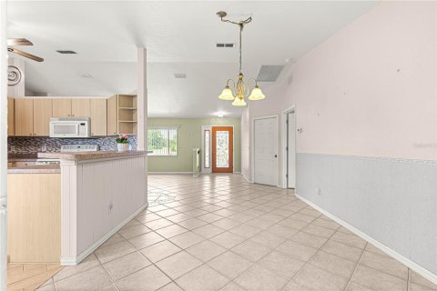 House in Ocala, Florida 3 bedrooms, 126.63 sq.m. № 1679205 - photo 16