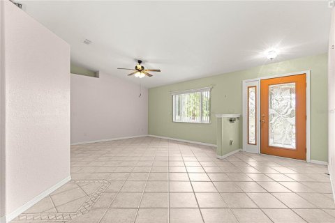 House in Ocala, Florida 3 bedrooms, 126.63 sq.m. № 1679205 - photo 9