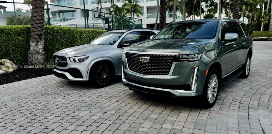 Immobilier commercial à Hollywood, Floride № 2014536