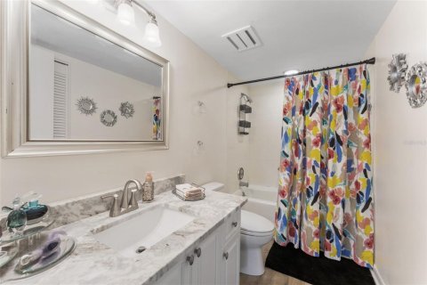 Купить кондоминиум в Клируотер, Флорида 8 комнат, 169.08м2, № 1636867 - фото 23