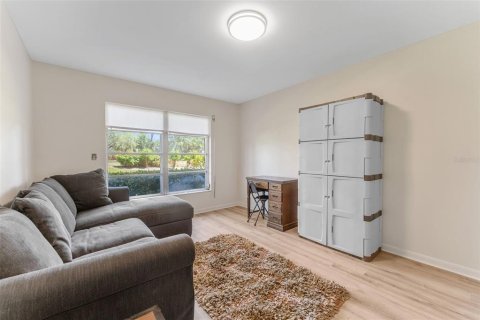 Купить кондоминиум в Клируотер, Флорида 8 комнат, 169.08м2, № 1636867 - фото 25