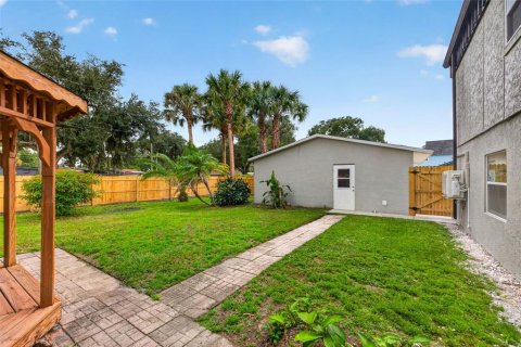 House in Riverview, Florida 4 bedrooms, 214.05 sq.m. № 2400278 - photo 27