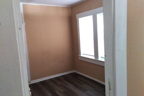 Снять в аренду квартиру в Тампа, Флорида 3 комнаты, 65.03м2, № 2104772 - фото 10