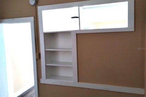 Снять в аренду квартиру в Тампа, Флорида 3 комнаты, 65.03м2, № 2104772 - фото 8