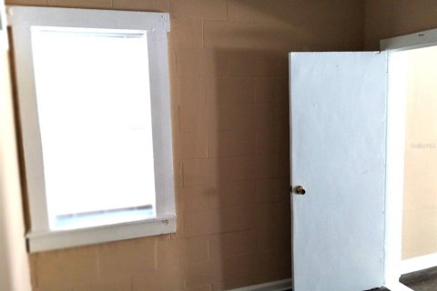 Снять в аренду квартиру в Тампа, Флорида 3 комнаты, 65.03м2, № 2104772 - фото 9