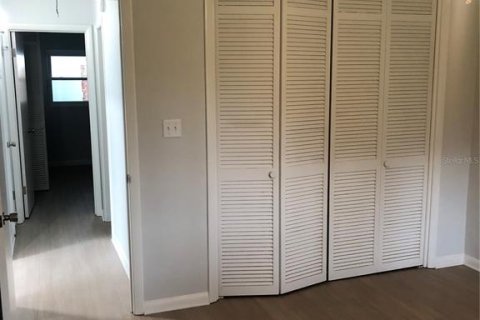 Condo in Winter Haven, Florida, 2 bedrooms  № 1608474 - photo 14